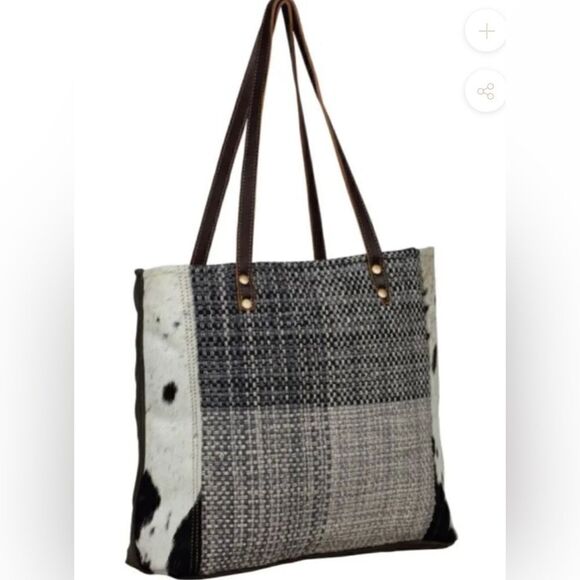 Myra Bag Ruffy-Tuffy Tote Bag NWT - Picture 6 of 8